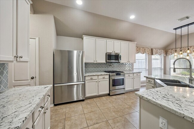 Building Photo - 23107 Enchanted Cactus Dr