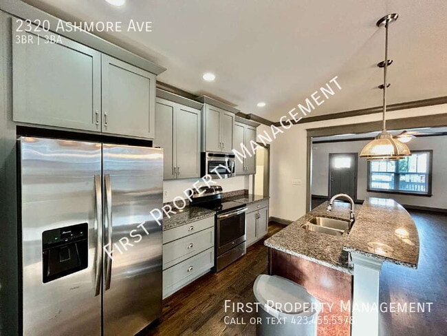 Building Photo - 2320 Ashmore Ave