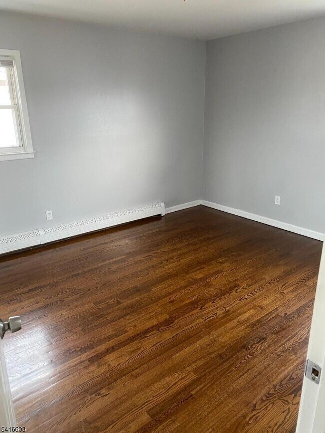 Building Photo - 409 Gable Ln