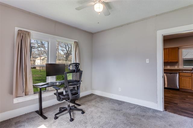 Building Photo - 826 Mirike Dr
