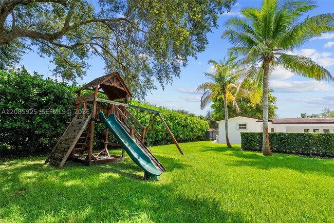 Building Photo - 8545 SW 107th St