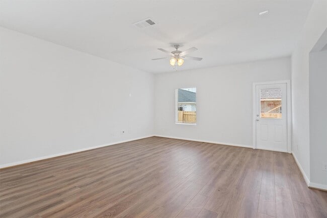 Building Photo - 249 Crystal Brook Dr