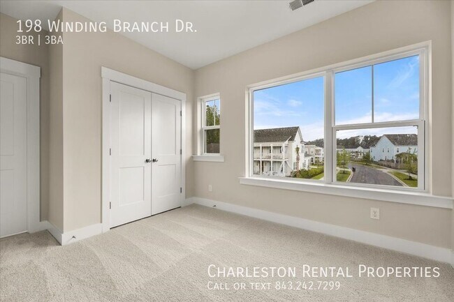 Building Photo - 198 Winding Branch Dr