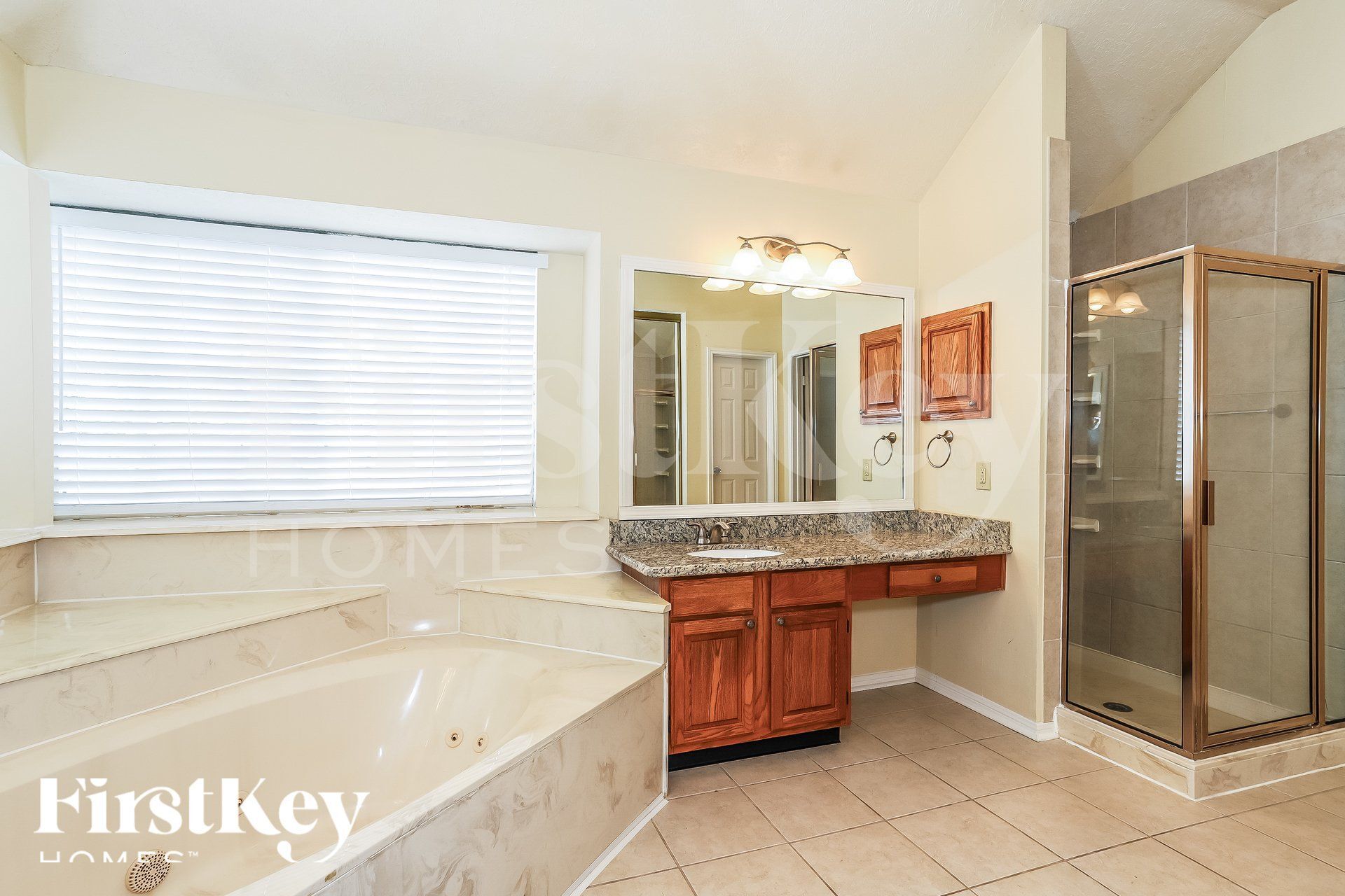 Building Photo - 20514 Hampshire Rocks Dr