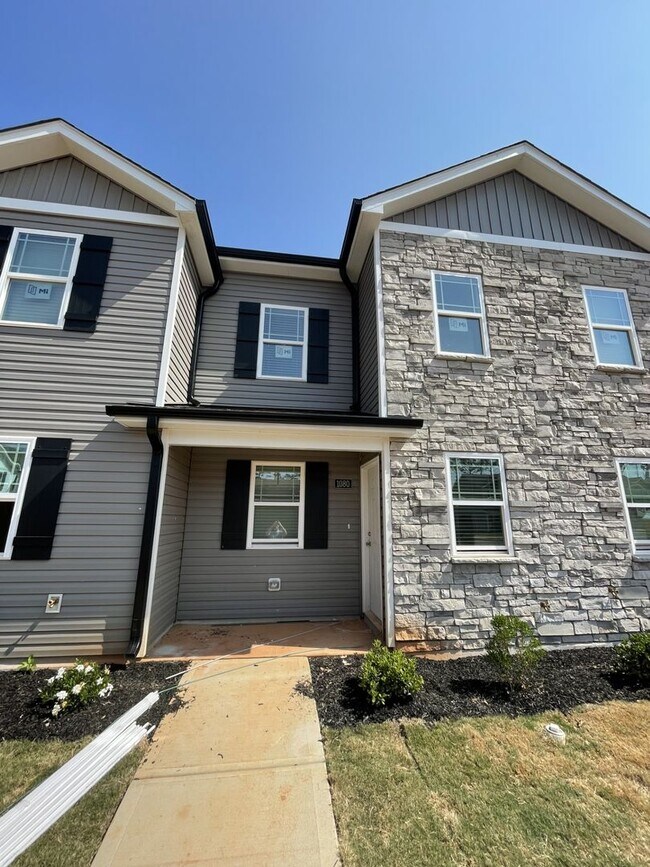 Primary Photo - 2 bd 2.5 ba townhome