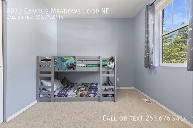 Building Photo - 8971 Campus Meadows Loop NE