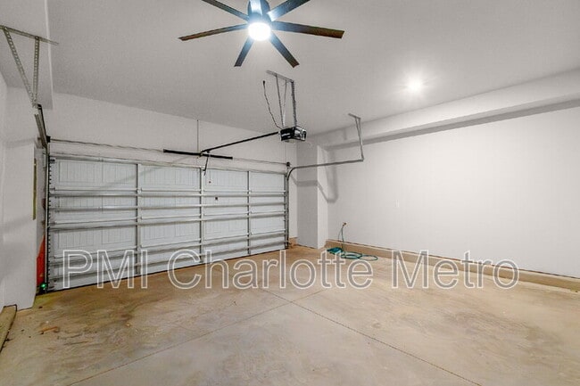 Building Photo - 4472 Millennium Ave