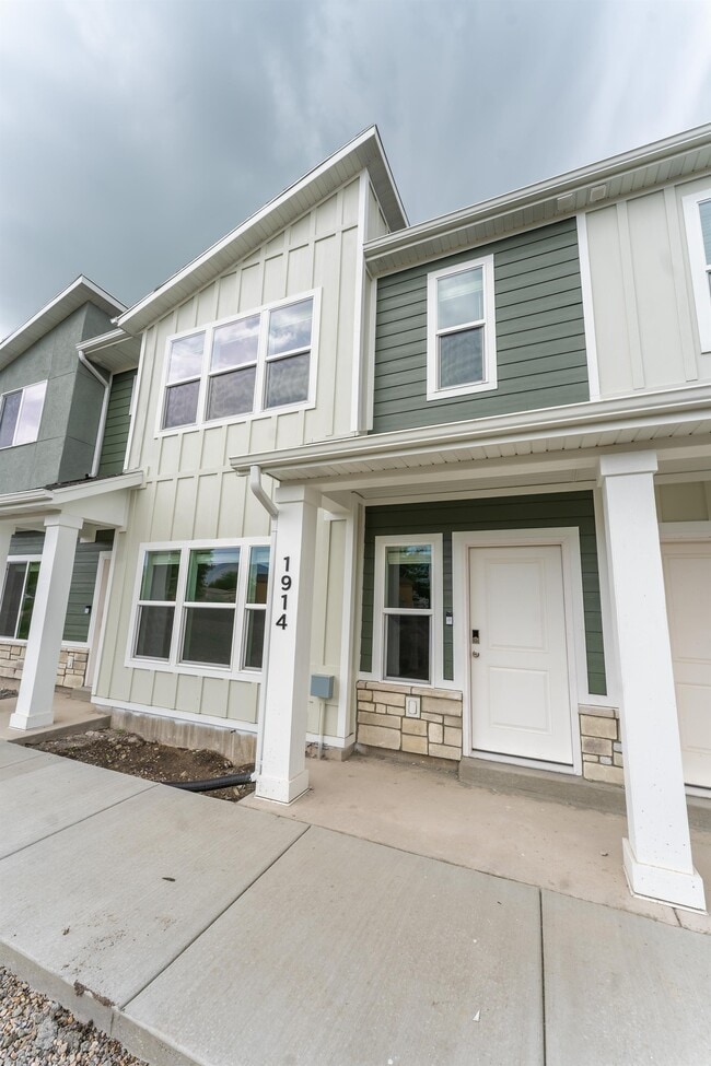 Building Photo - 1918 S 1280 W