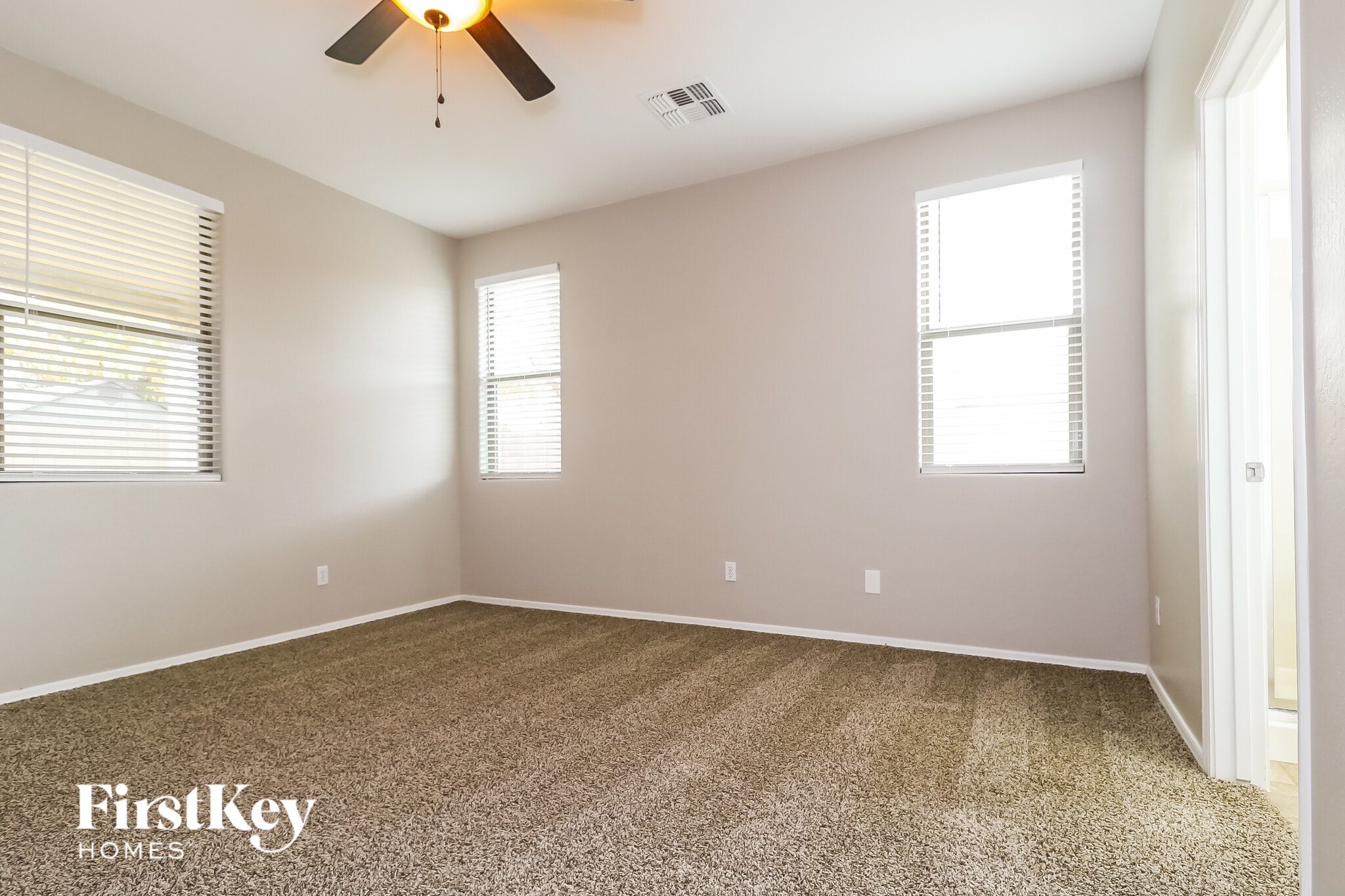 Building Photo - 15293 W Morning Glory St