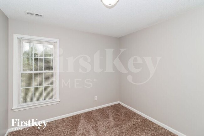 Building Photo - 2112 Dawn Ridge