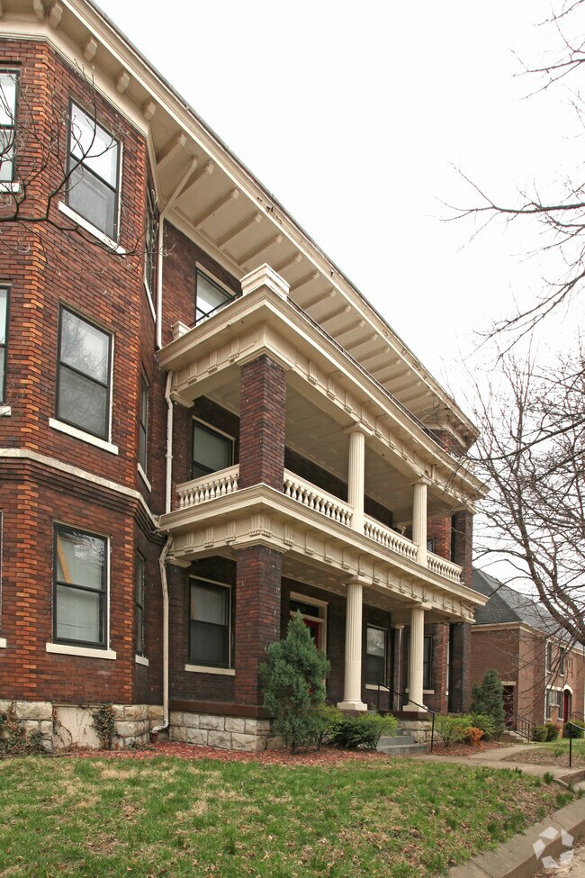 Building Photo - 1521 S 4th St