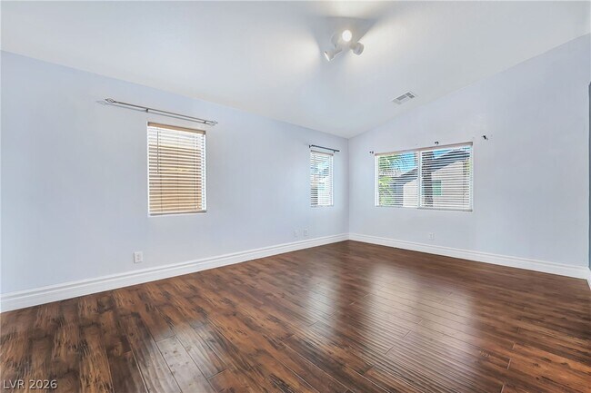 Building Photo - 367 Dogleg Dr
