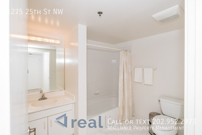 Building Photo - 1275 25th St NW