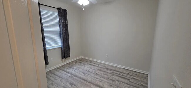 Building Photo - 3074 Paddle Creek Dr