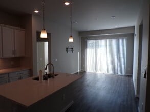 Building Photo - Littleton Village Location - 2 bedroom, 2 ...