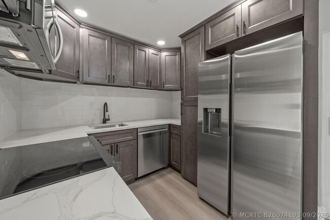 Building Photo - 2071 W Carol Cir
