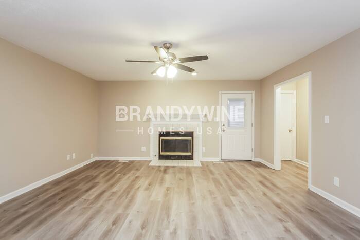 Building Photo - 7536 S Katherine Dr