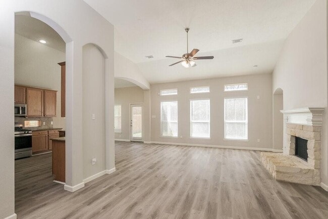 Building Photo - 13406 Lake Passage Ln
