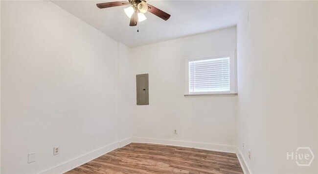 Building Photo - 508 E Liberty