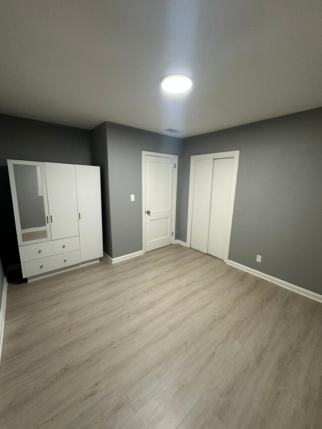 Building Photo - 3150 Belden Cir