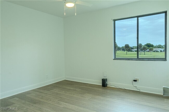 Building Photo - 3655 Boca Ciega Dr