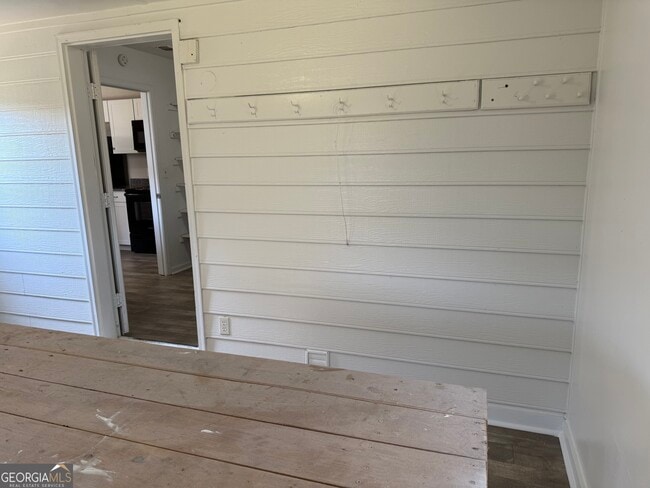 Building Photo - 731 Moon Bridge Rd