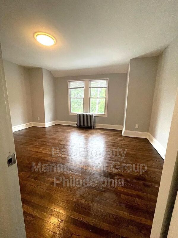 Building Photo - 4449 Morris St