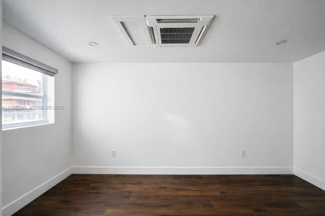 Building Photo - 14365 SW 164th Terrace