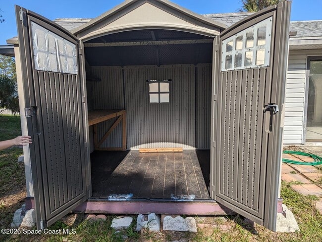 Building Photo - 220 Mardi Gras Ave NW