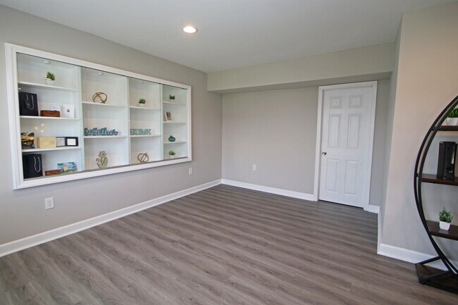 Building Photo - 224 Spring Run Ln