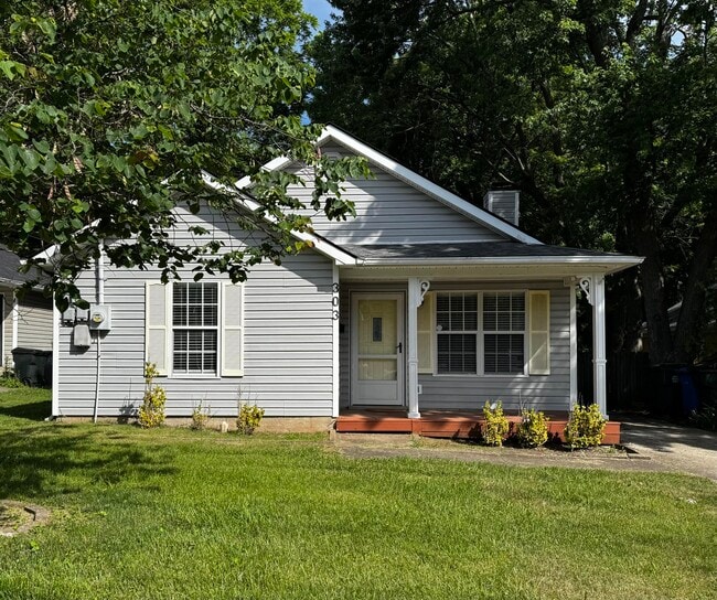 Building Photo - 303 Owsley Ave