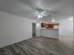 Building Photo - 2742 Alicialynn Way