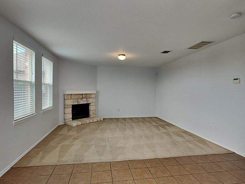 Building Photo - 12885 Kiltartan Dr