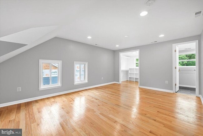 Building Photo - 17709 Norwood Rd