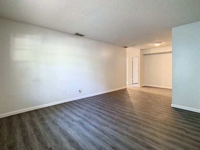 Building Photo - 8405 N Semmes St