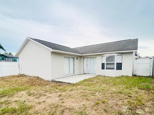 Building Photo - 3029 Bloomsbury Dr