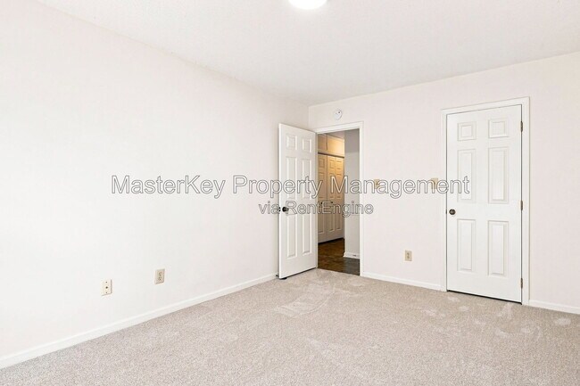 Building Photo - 1507 Laureldale Dr