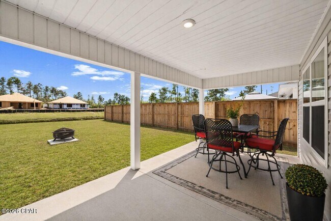 Building Photo - 7504 Delancey St