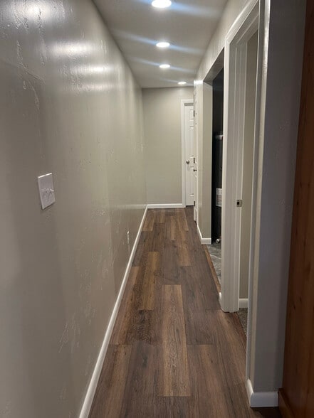 Building Photo - 1209-1209 S Elder St