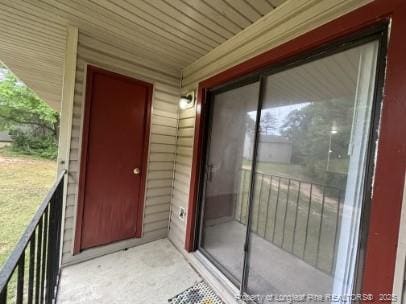 Building Photo - 1123 Southwood Dr