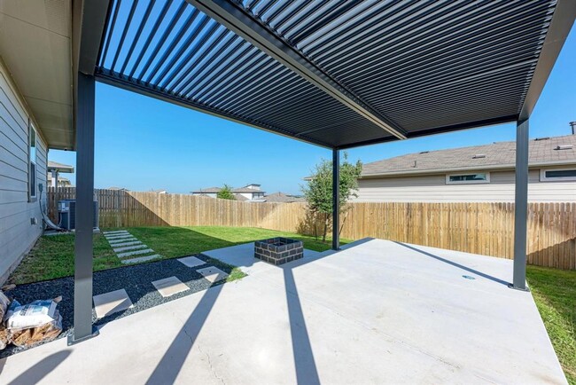 Building Photo - 7416 Peggie Nell Dr