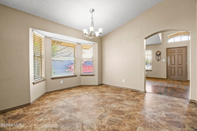 Building Photo - 14069 Lago Seco Dr
