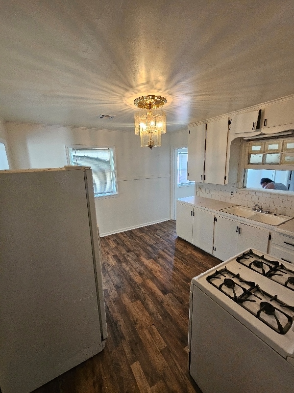 Building Photo - 4703 E Latimer Pl