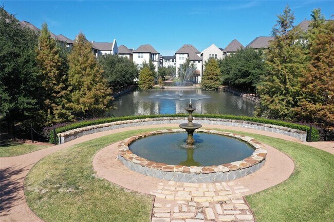 Building Photo - 1708 Upland Lakes