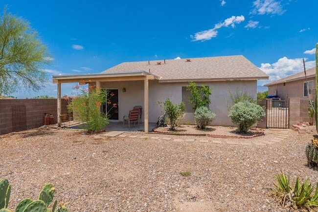 Building Photo - 9746 E Sascha St