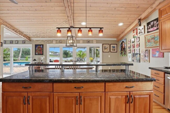 Building Photo - 960 Bayberry Point Dr