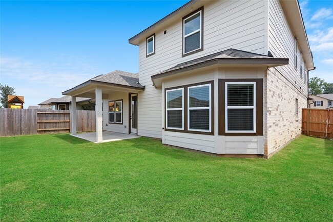 Building Photo - 2013 Woodland Pine Ct
