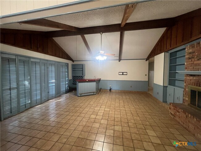 Building Photo - 259 Cloud Ln