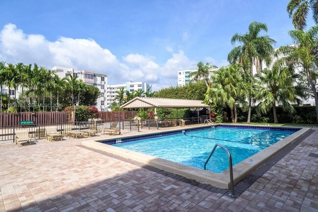 Building Photo - 201 180th Dr