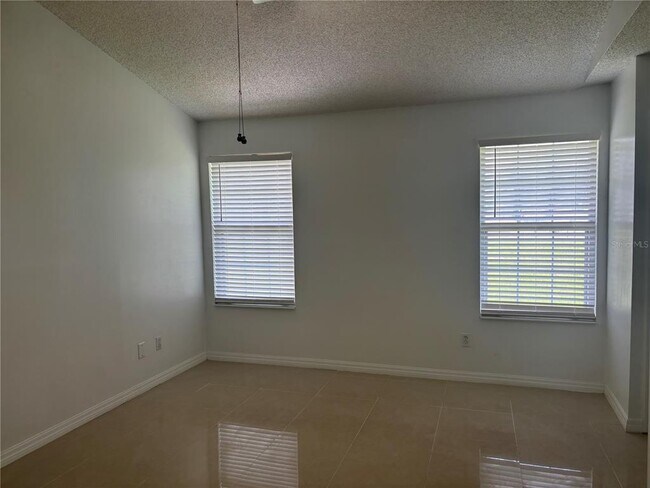 Building Photo - 4813 Coachmans Dr